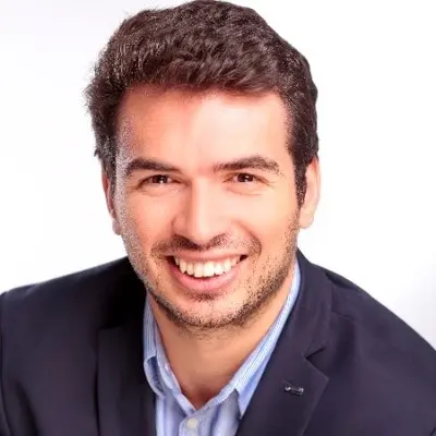Gabriel Mattys, AI-consultant en oprichter van GMCOLAB, auteur van de gratis AI resources voor KMO's.